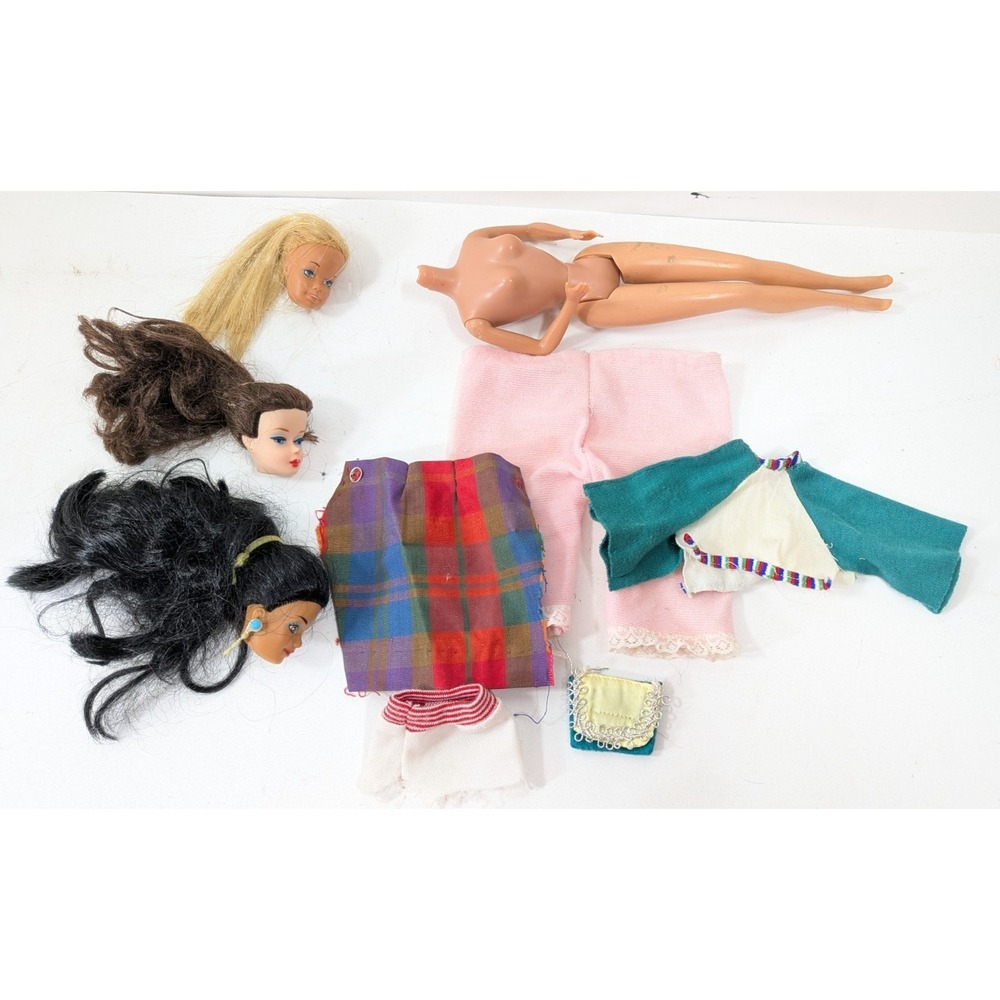 Vintage Barbie Doll Parts Clothing 1966 - 2000 - Picture 13 of 13